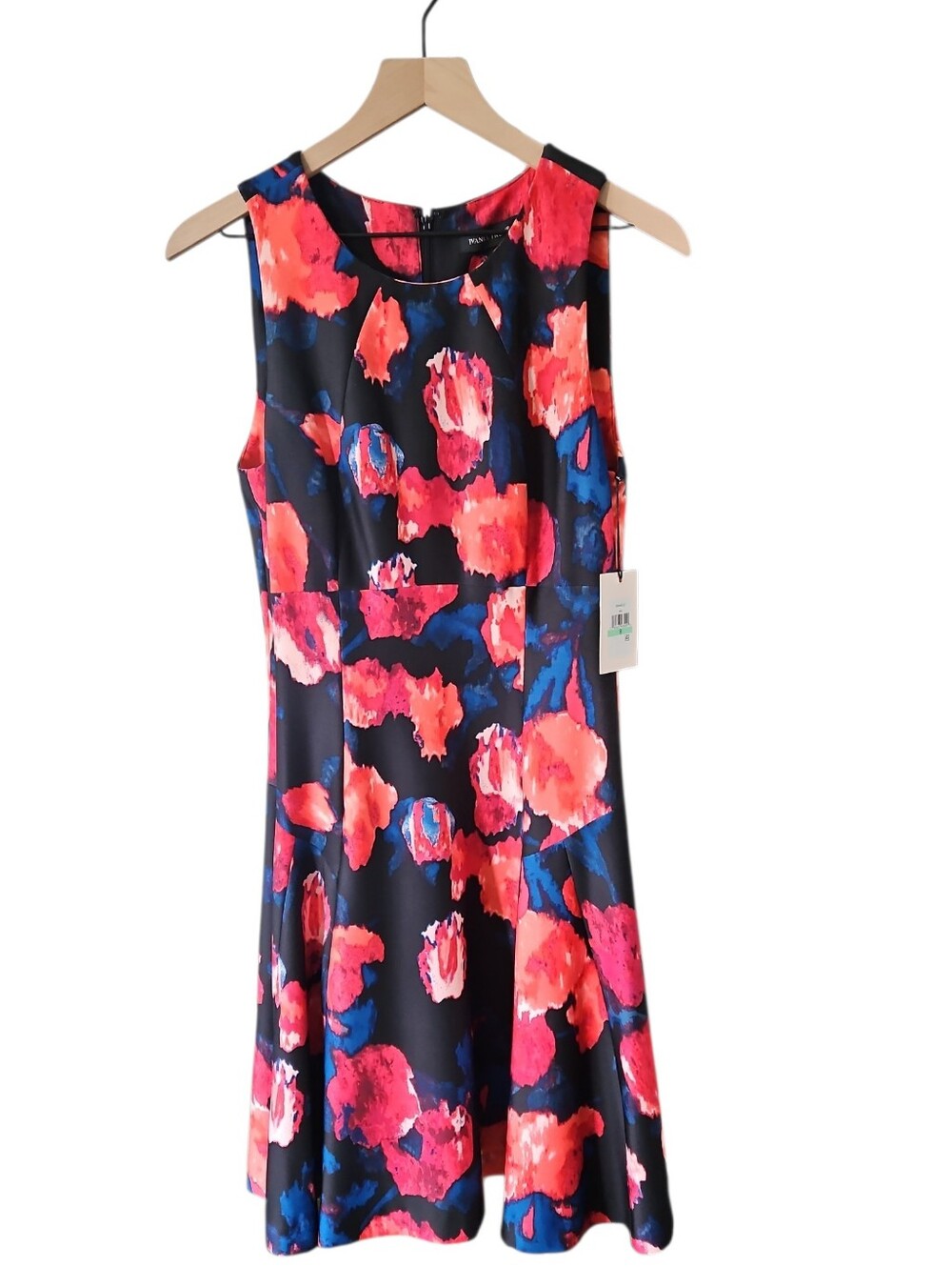 Ivanks Trump NWT Sleeveless Floral Fit-and-Flare Dress Size 8